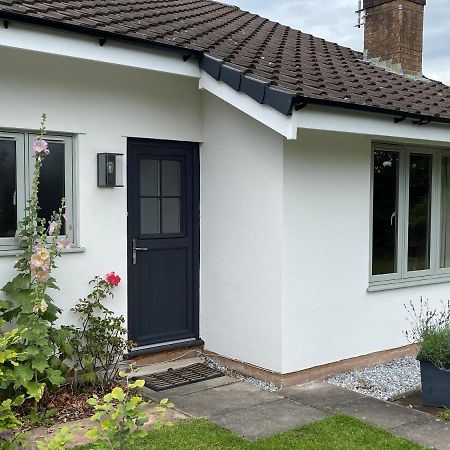 Fir Tree Cottage Chester Eksteriør billede