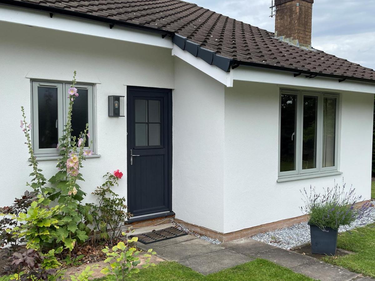 Fir Tree Cottage Chester Eksteriør billede